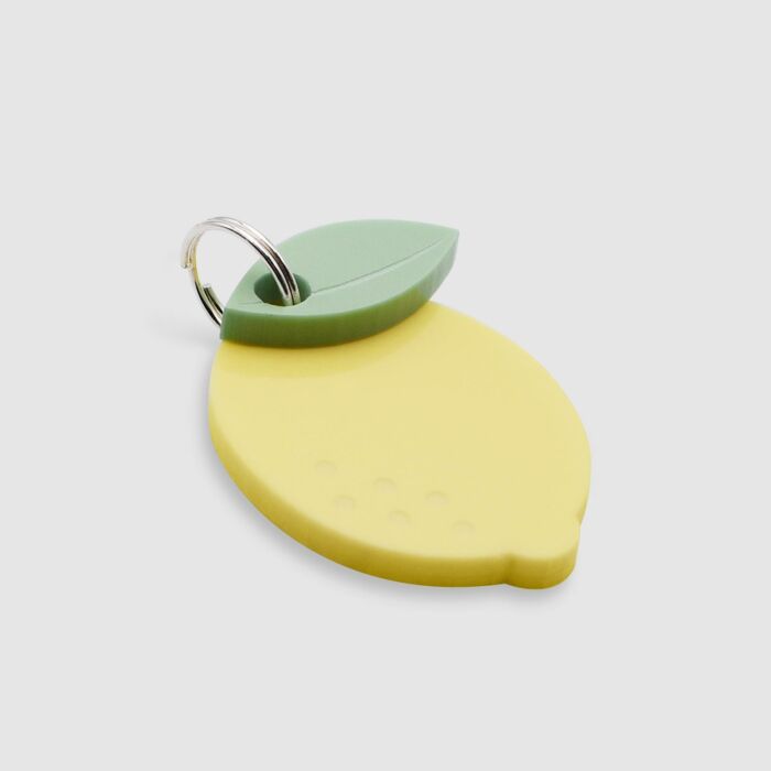 Médaille personnalisée acrylique coloré gravée 23x31 mm "citron" - biais