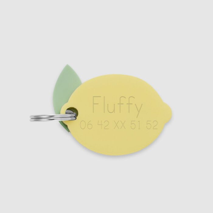 Médaille personnalisée acrylique coloré gravée 23x31 mm "citron" - Prénom + numéro