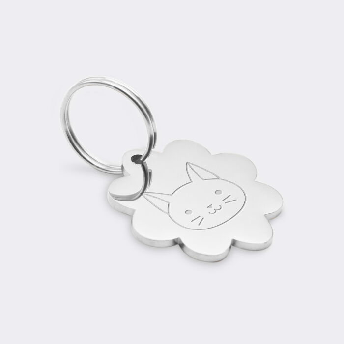 Médaille chat gravée acier argenté fleur 22x25 mm