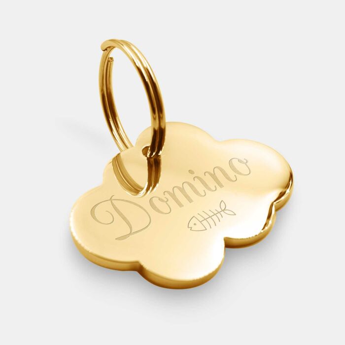 Médaille chat gravée acier doré nuage 36x25 mm