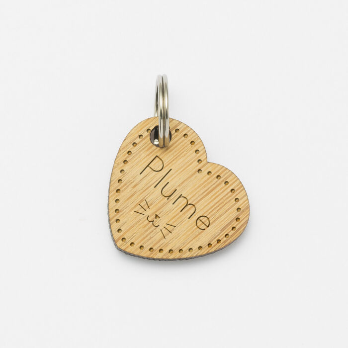Médaille chat gravée bois coeur 19x21 mm - nom + picto