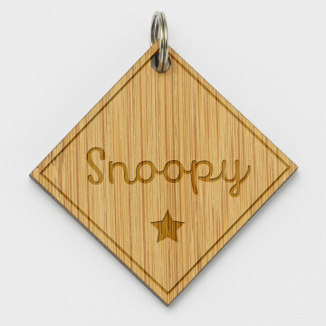 Médaille chien gravée bois losange 45x45 mm - nom + pictogramme