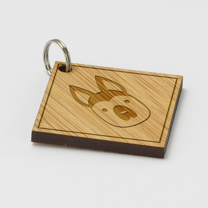 Médaille chien gravée bois losange 45x45 mm - illustration chien