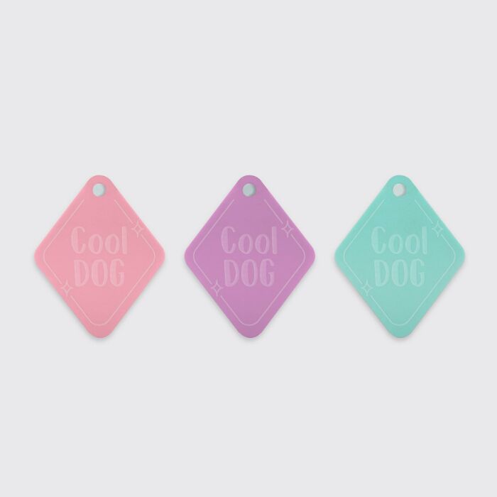 Médaille breloque chien acrylique coloré rétro 25x20 mm